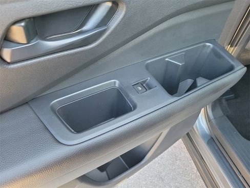 Certified 2024 Nissan Pathfinder SV w/ Black Appearance Package image 12