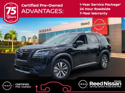 Certified 2025 Nissan Pathfinder SL w/ Black Appearance Package