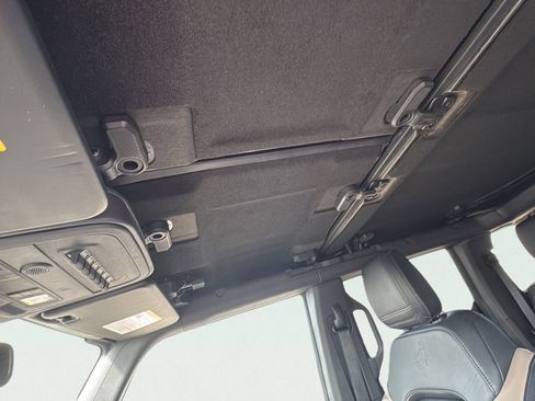 Used 2023 Ford Bronco Wildtrak AWD/4WD image 24