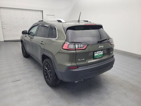 Used 2019 Jeep Cherokee Latitude Plus w/ Cold Weather Group AWD/4WD image 5