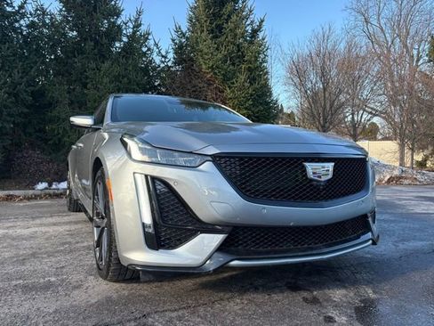 Used 2024 Cadillac CT5 V w/ Super Cruise 2 Package image 10