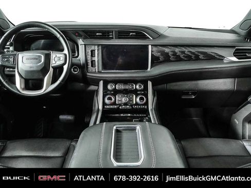 Used 2023 GMC Yukon Denali AWD/4WD image 19