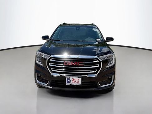 Used 2022 GMC Terrain SLT AWD/4WD image 2