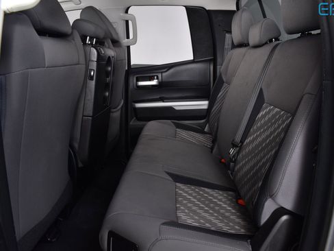 Used 2018 Toyota Tundra SR5 AWD/4WD image 18