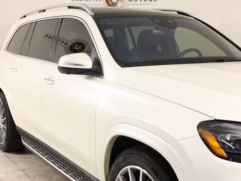 Used 2023 Mercedes-Benz GLS 580 4MATIC image 39
