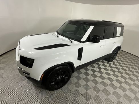 Certified 2024 Land Rover Defender 110 S image 9