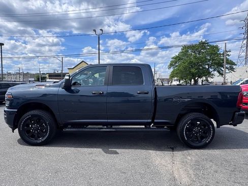 Used 2026 RAM 2500 Big Horn AWD/4WD image 4