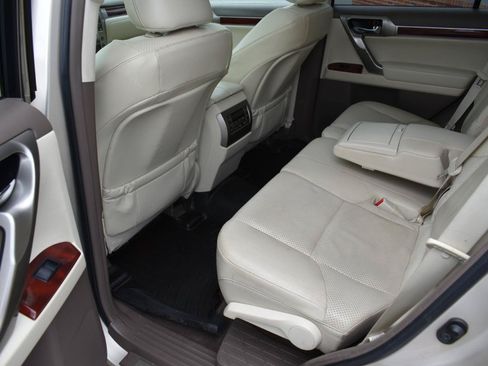 Used 2013 Lexus GX 460 w/ Comfort Plus Pkg AWD/4WD image 25