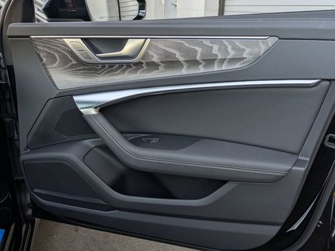 Used 2025 Audi A6 Premium Plus w/ Premium Plus Package image 20