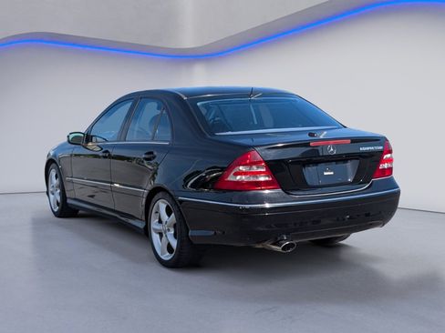 Used 2005 Mercedes-Benz C 230 Sedan image 7