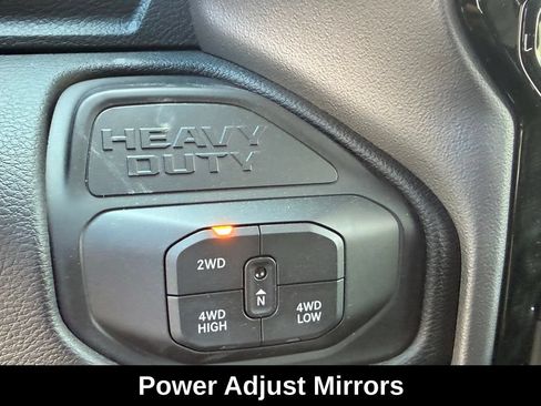 New 2026 RAM 3500 Laramie AWD/4WD image 19