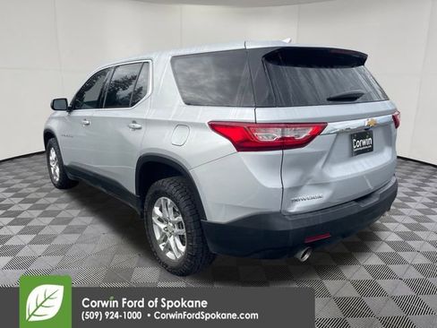 Used 2020 Chevrolet Traverse LS image 15