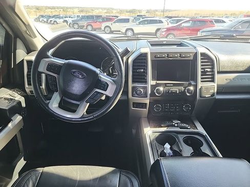 Used 2019 Ford F350 Lariat w/ Lariat Ultimate Package image 11