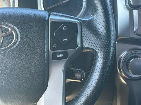 Used 2017 Toyota 4Runner SR5 Premium AWD/4WD image 21