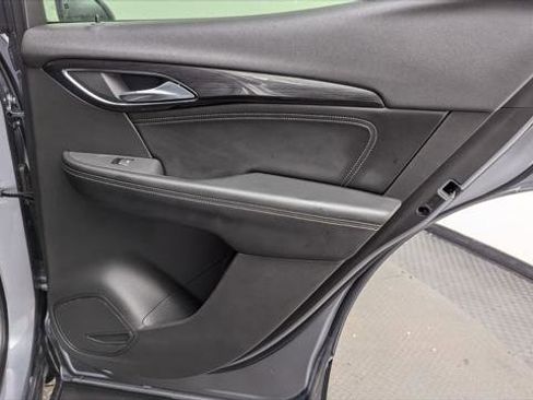 Used 2021 Buick Envision Essence image 19