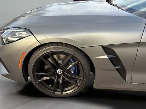 Used 2022 BMW Z4 M40i w/ Premium Package image 31