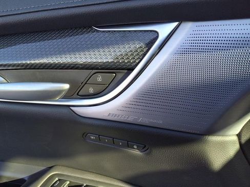 New 2025 Cadillac XT5 Sportv image 25