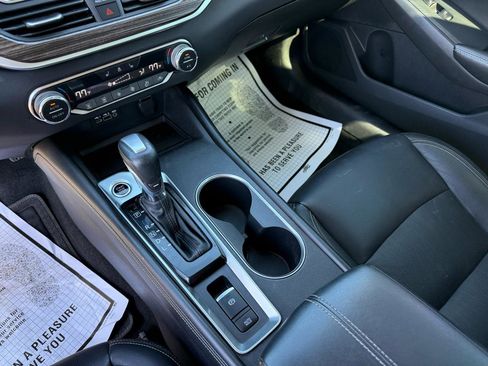 Used 2019 Nissan Altima 2.0 Edition One image 8