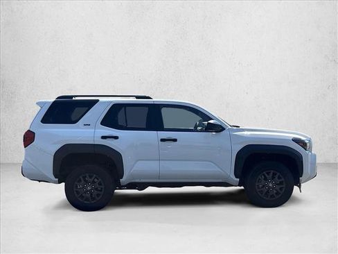 Certified 2025 Toyota 4Runner SR5 AWD/4WD image 4