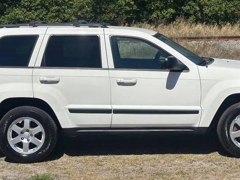 Used 2009 Jeep Grand Cherokee Laredo AWD/4WD image 6