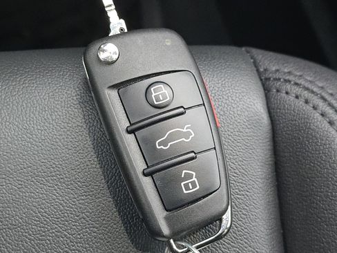 Used 2022 Audi Q3 2.0T Premium image 29