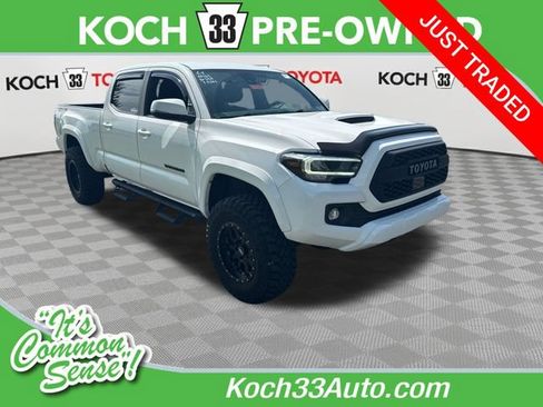 Used 2020 Toyota Tacoma TRD Sport w/ Technology Package AWD/4WD image 1