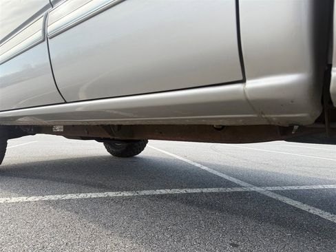 Used 2005 Chevrolet Silverado 1500 4x4 Extended Cab w/ Safe And Sound Package image 11