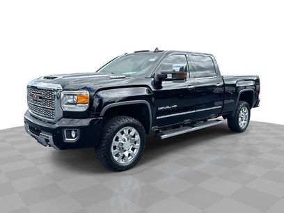 Used 2019 GMC Sierra 2500 Denali w/ Duramax Plus Package