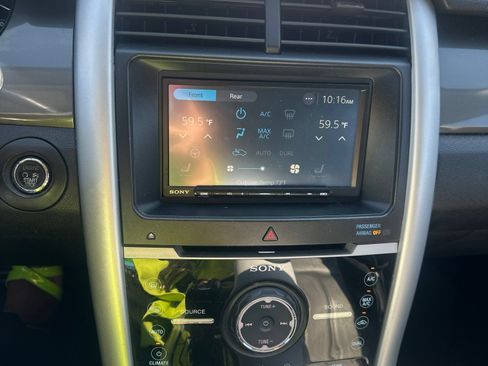 Used 2014 Ford Edge Sport w/ Driver Entry Package AWD/4WD image 3