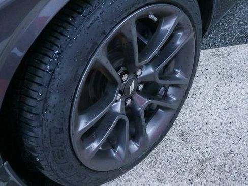 Used 2021 Dodge Challenger R/T Scat Pack RWD image 38