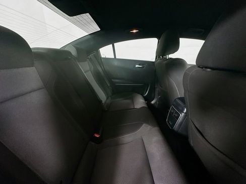 Used 2022 Dodge Charger SXT image 25