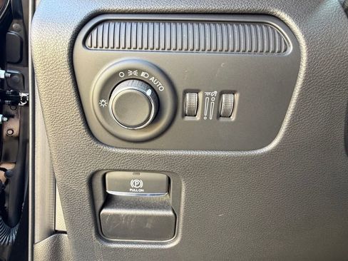 New 2026 Jeep Grand Wagoneer Limited AWD/4WD image 24