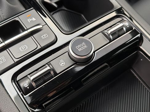 Used 2025 Kia K5 GT-Line w/ GT-Line Premium Package image 33