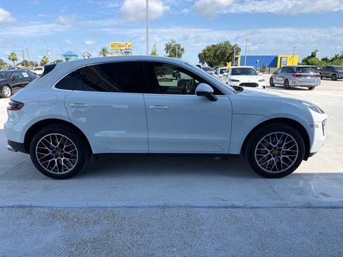 Used 2018 Porsche Macan S AWD/4WD image 4