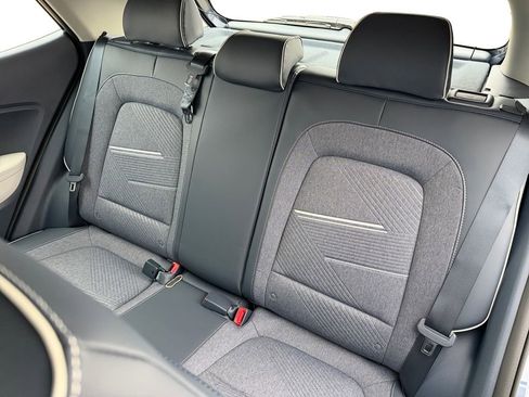 New 2026 Hyundai Venue SEL image 13