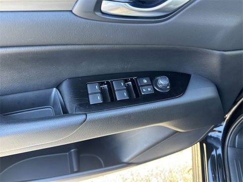 Used 2024 MAZDA CX-5 AWD 2.5 S w/ Preferred Package image 13