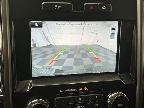 Used 2015 Ford F150 XLT w/ Equipment Group 302A Luxury image 5