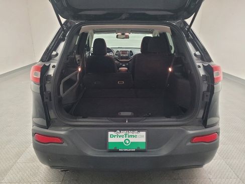 Used 2018 Jeep Cherokee Latitude image 29