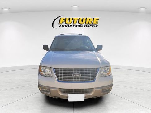 Used 2005 Ford Expedition Eddie Bauer AWD/4WD image 2