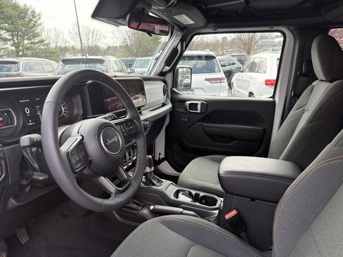 Certified 2025 Jeep Wrangler Sport image 13
