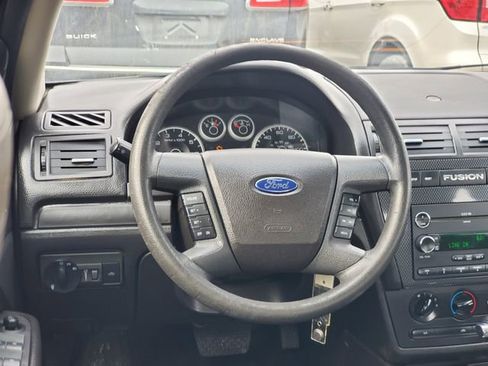 Used 2009 Ford Fusion SE image 10