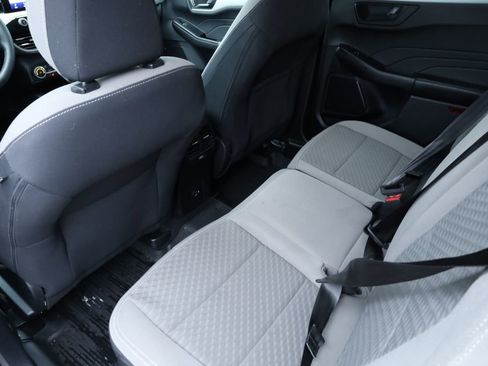 Used 2022 Ford Escape SE w/ Cold Weather Package image 28