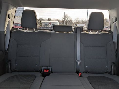 Used 2021 Chevrolet Silverado 1500 Custom w/ Safety Confidence Package image 16