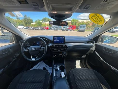 Used 2023 Ford Escape Active AWD/4WD image 19