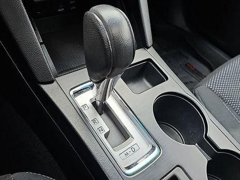 Used 2017 Subaru Outback 2.5i Premium image 15