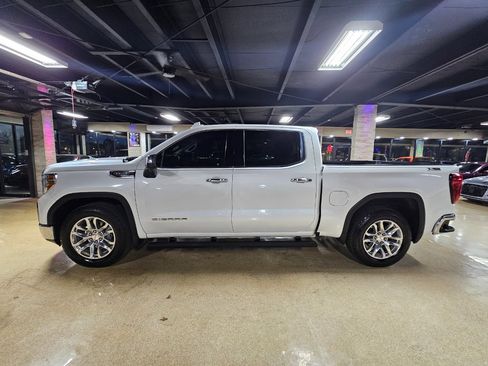 Used 2021 GMC Sierra 1500 SLT w/ SLT Premium Plus Package image 4