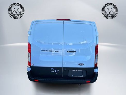 New 2026 Ford Transit 250 Low Roof RWD image 7