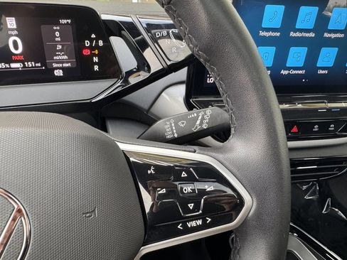 Used 2023 Volkswagen ID.4 S image 27