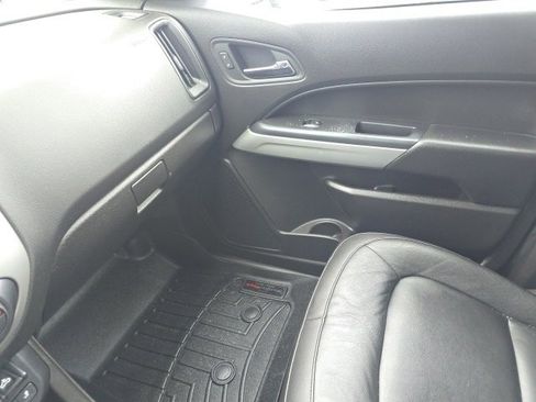 Used 2018 Chevrolet Colorado ZR2 image 24