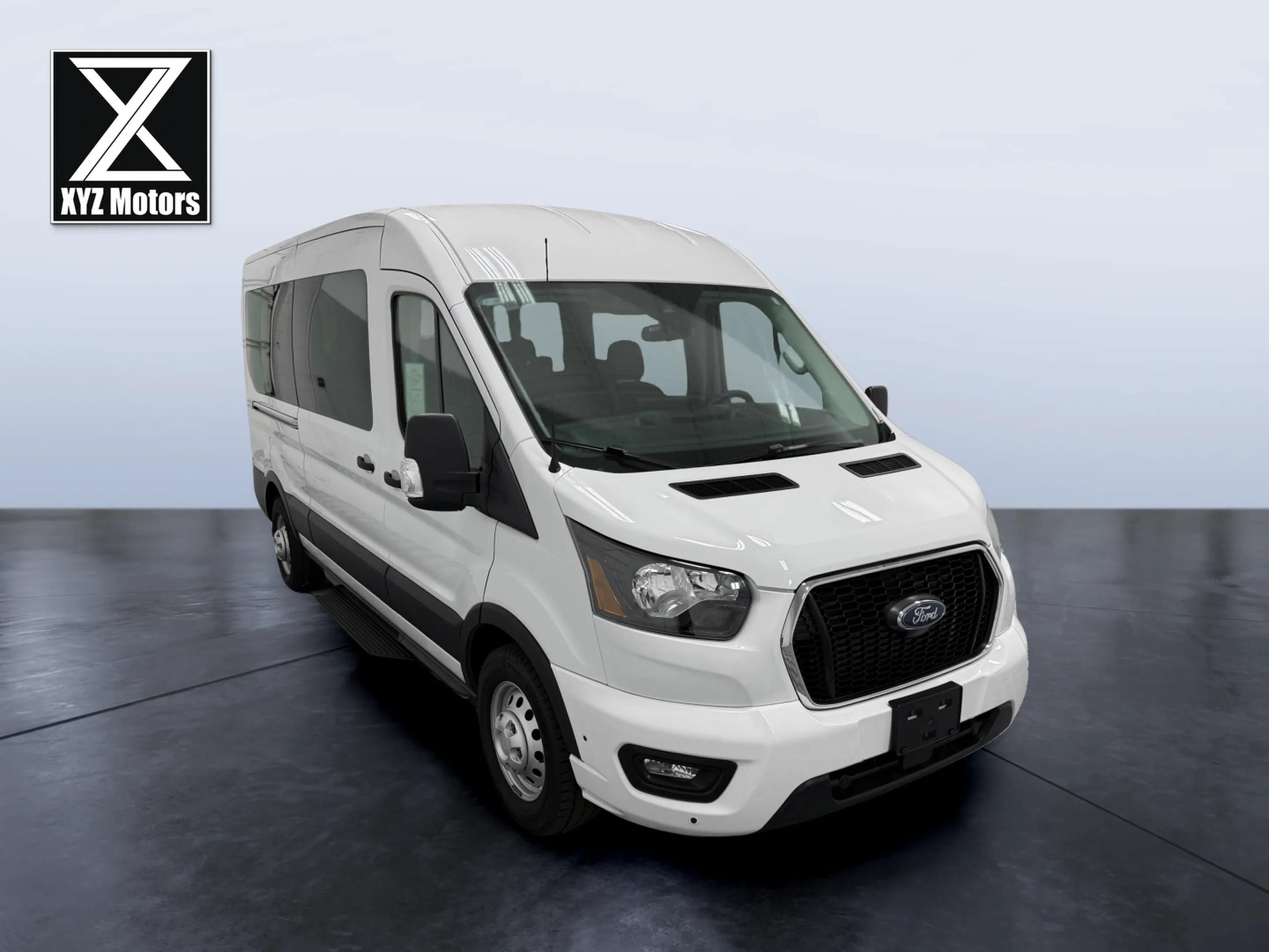 Used 2025 Ford Transit 350 XLT AWD/4WD image 6